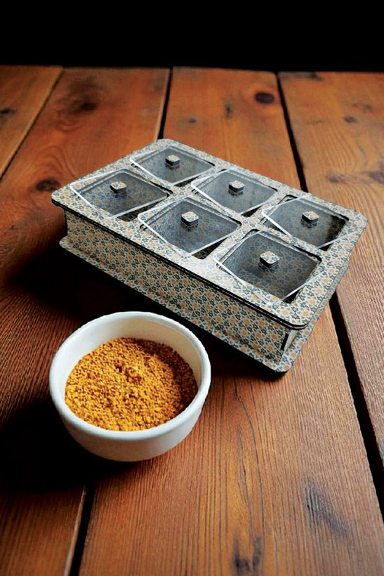 جعبه پذیرایی لوکس تبلیغاتی 6خانه هلیاگیفت مدل پروا