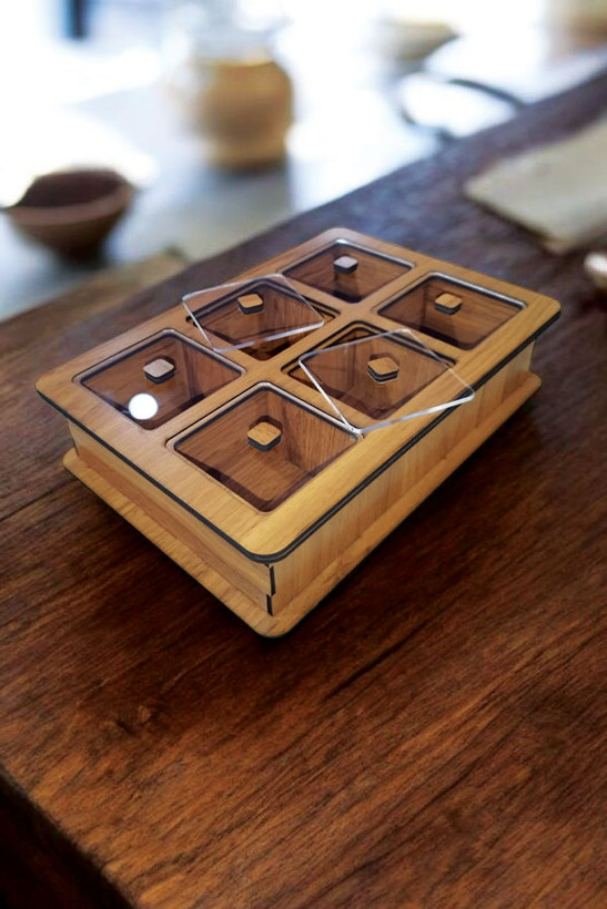 جعبه پذیرایی لوکس تبلیغاتی 6خانه هلیاگیفت مدل شروین