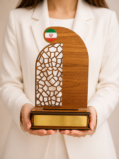 تندیس چوبی هلیاگیفت مدل داراب